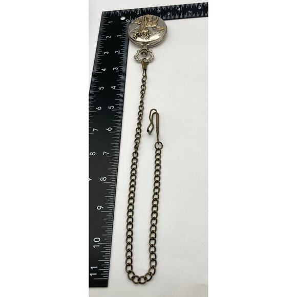 Milan Pocket Watch Mens Full Hunter 3D Deer Front - New Battery - Has Chain Clip - Picture 9 of 10